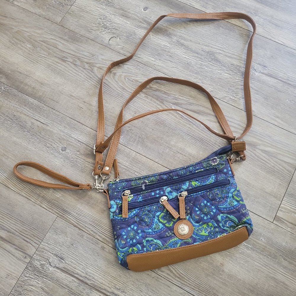 Stone Mountain Quilted Three Bagger Handbag NWOT